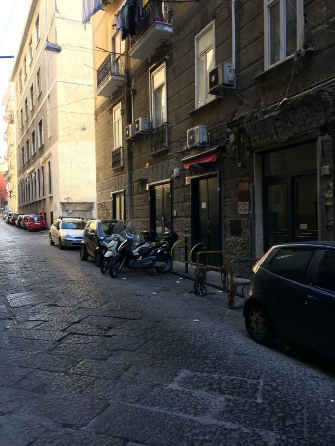 B&B Emme21 Napoli Exterior foto